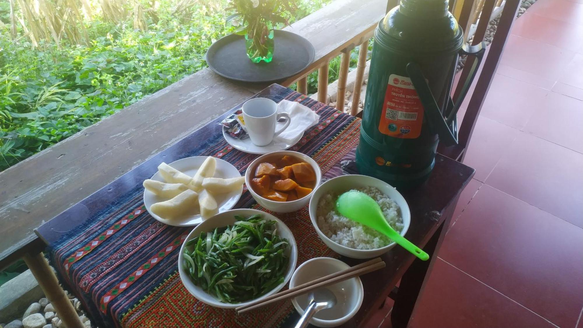 Sapa Hmong Bungalow Homestay Exteriör bild